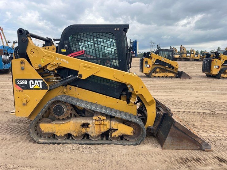 2018-caterpillar-259d-image-5