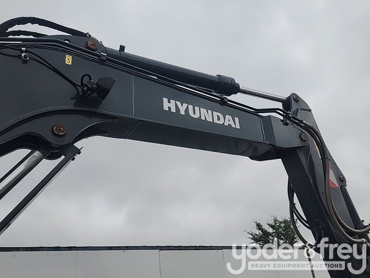 2023-hyundai-hx85a-image-15