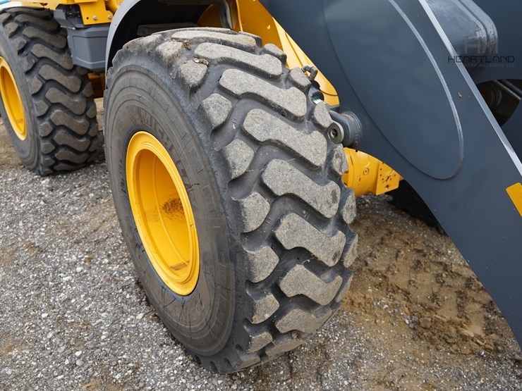 2024-deere-544-image-30
