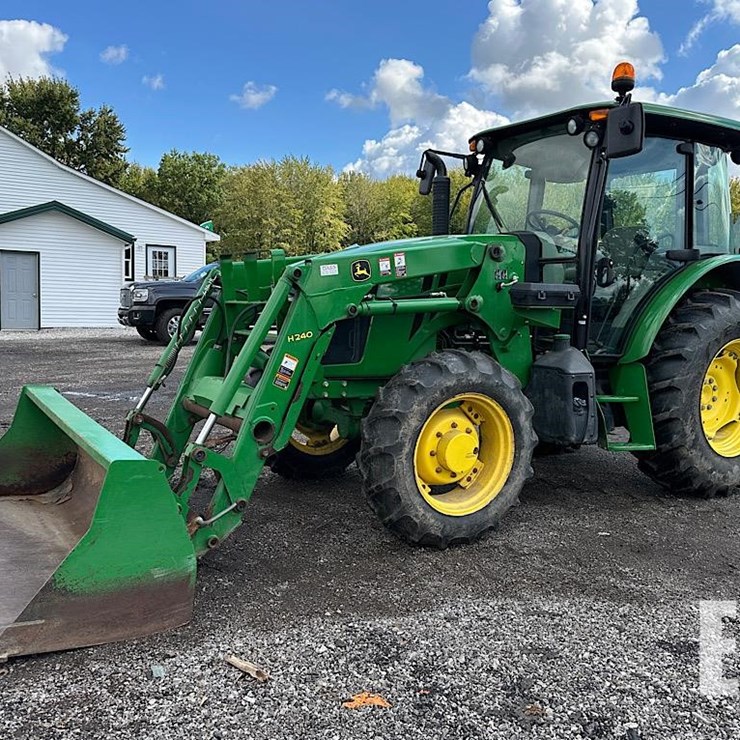 JOHN DEERE 5085E