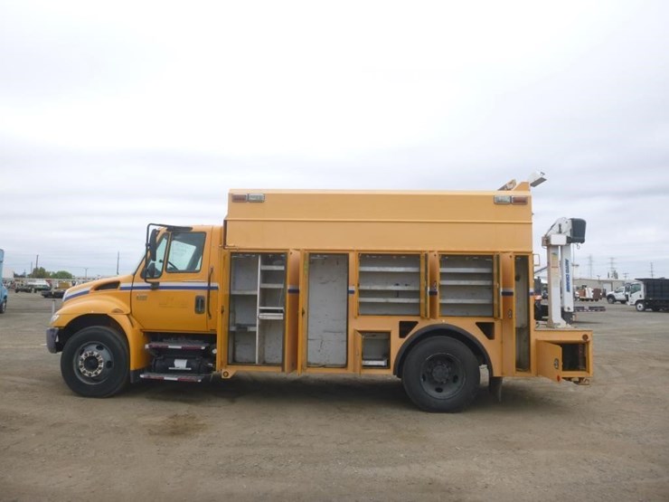 2007-international-durastar-4400-image-6