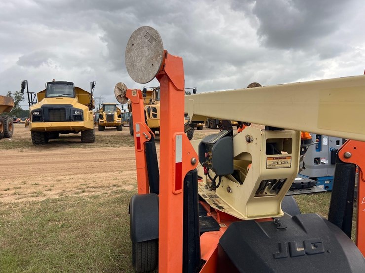 2018-jlg-t500j-image-9