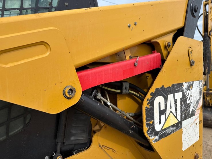 2016-caterpillar-289d-image-21