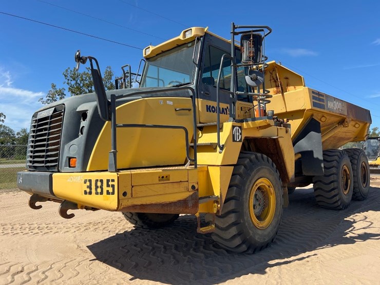 2014-komatsu-hm300-3-image-8
