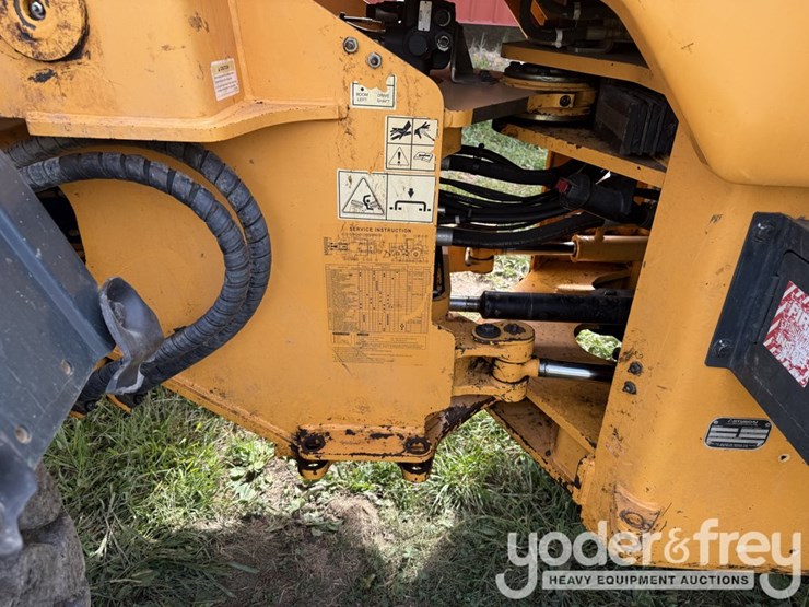 2011-hyundai-hl740-9-image-17