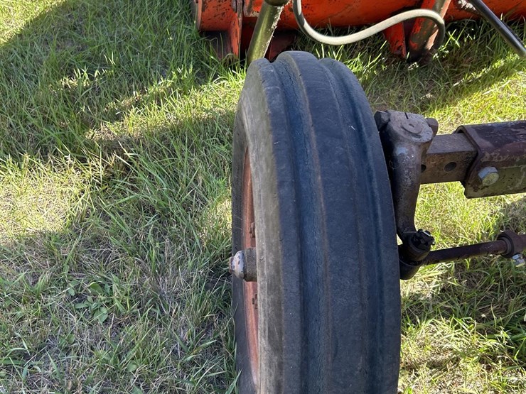 massey-ferguson-65-image-15