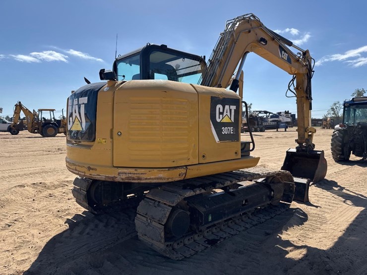 caterpillar-307e2-image-6