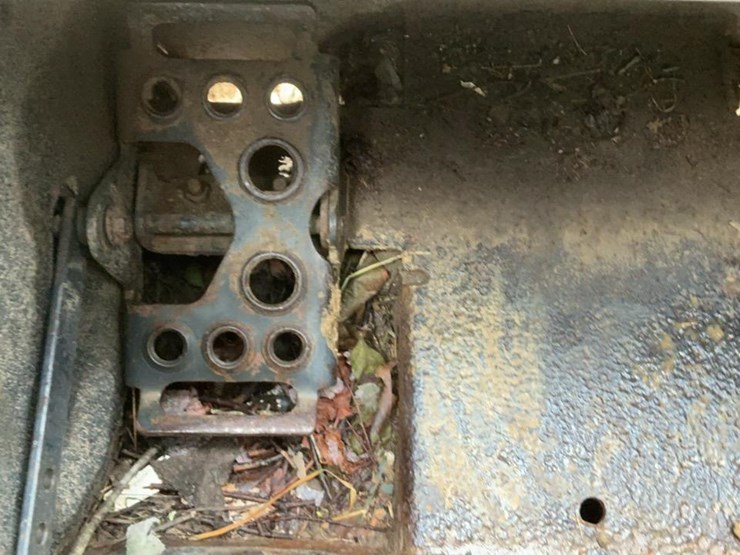 2008-bobcat-t190-image-40