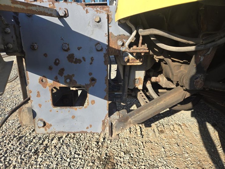 2004-caterpillar-3126-image-23