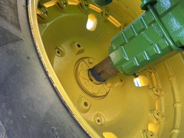 john-deere-8450-image-50