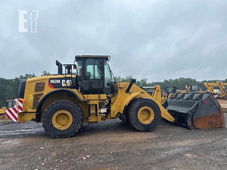 2020-caterpillar-962m-image-9