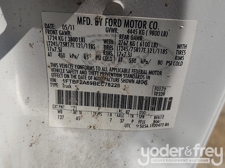 2011-ford-f250-image-34