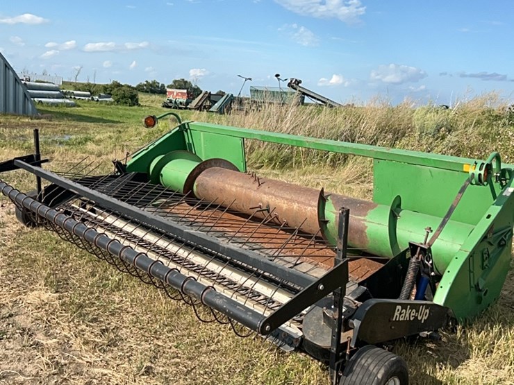 john-deere-12-image-26