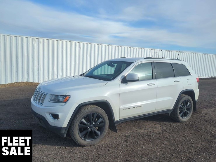 2014-jeep-grand-cherokee-image-1
