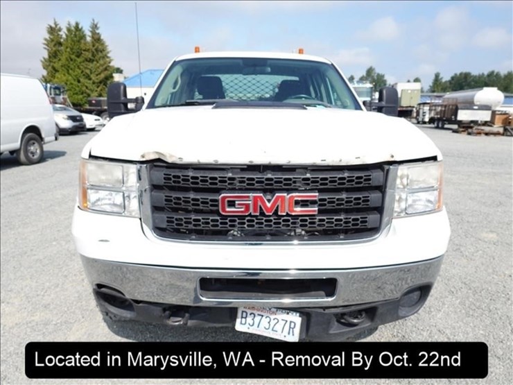 2011-gmc-2500-image-17