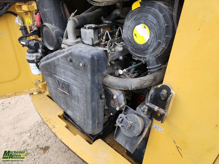 2013-caterpillar-262c2-image-25