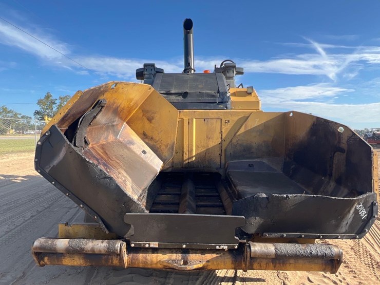2017-caterpillar-ap-555f-image-7
