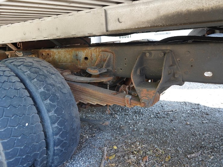 2008-dodge-ram-5500-image-12