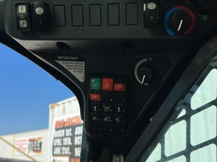 2021-deere-325g-image-20