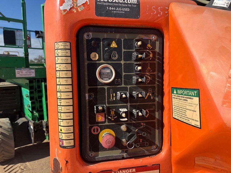 2008-jlg-e400ajpn-image-13