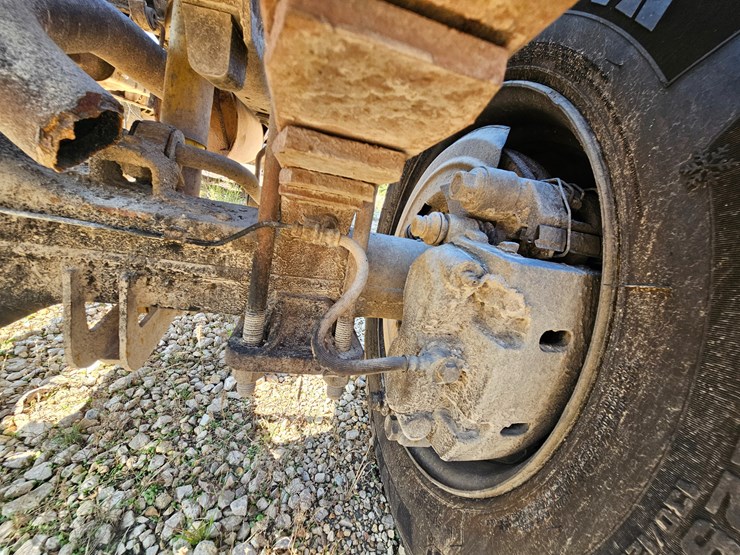 2005-ford-f450-image-48