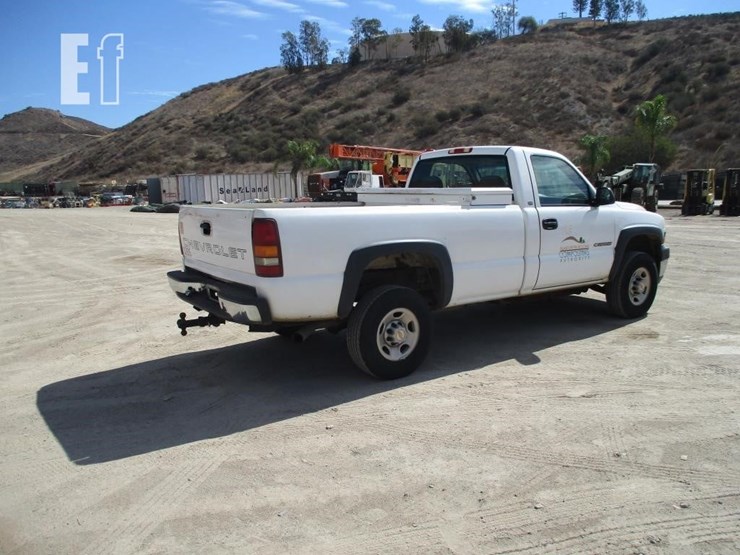 2002-chevrolet-2500-image-3