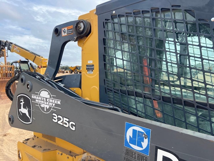 deere-325g-image-26