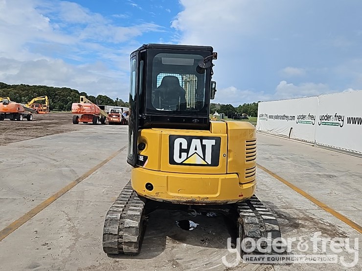 caterpillar-305cr-image-28