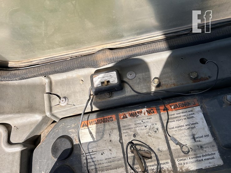 komatsu-d65ex-12-image-55