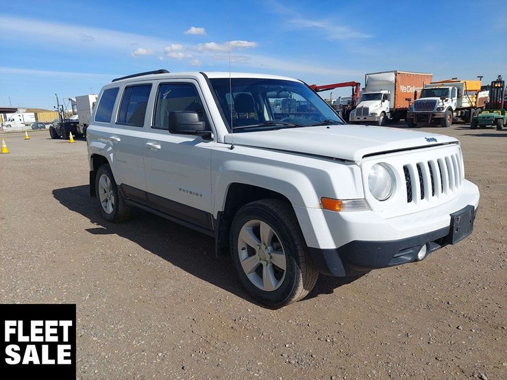 2013-jeep-patriot-image-2