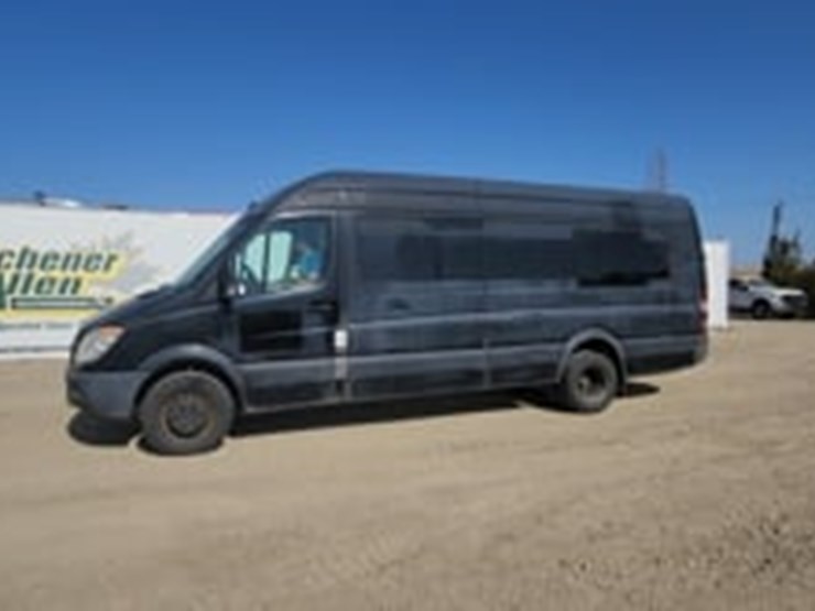 2013-mercedes-benz-sprinter-3500-image-5