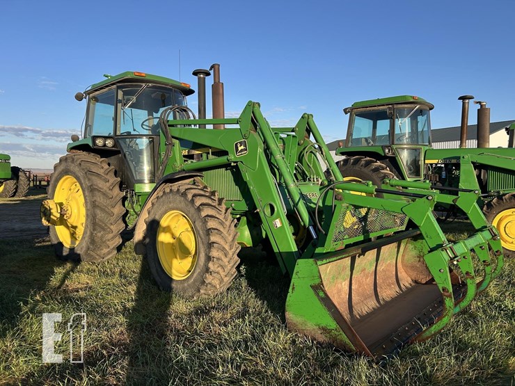 john-deere-4455-image-23
