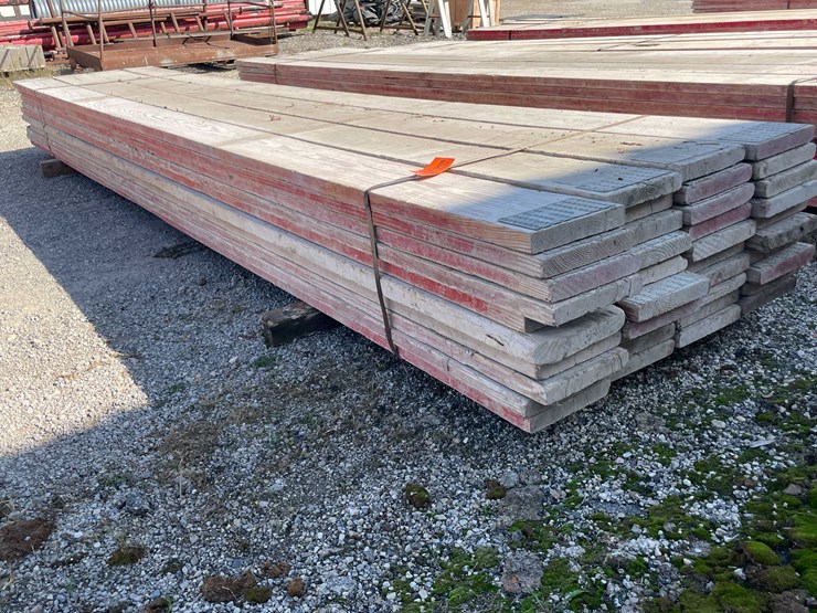 #1972-•-(40)-scaffolding-planks-image-1