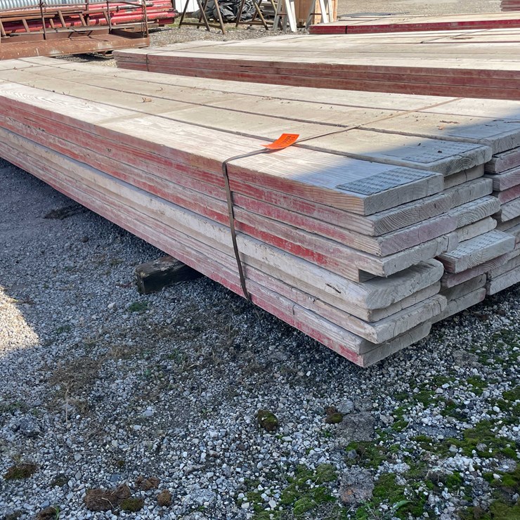 #1972 • (40) Scaffolding Planks