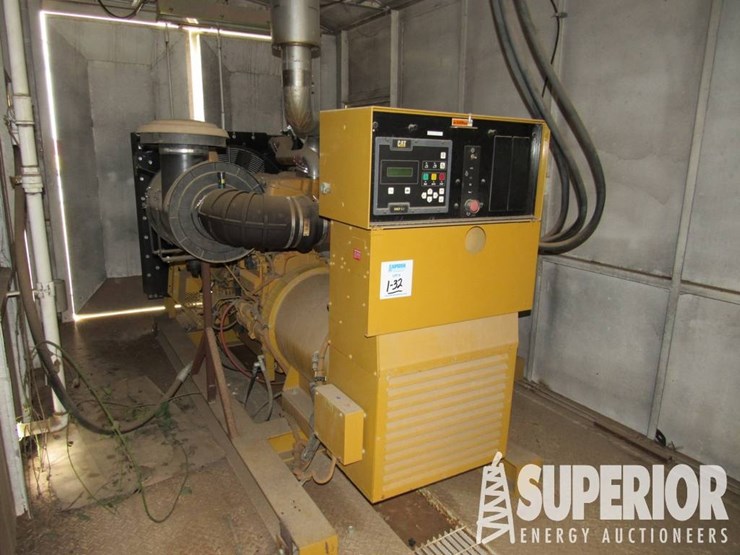 2010-caterpillar-532-image-2