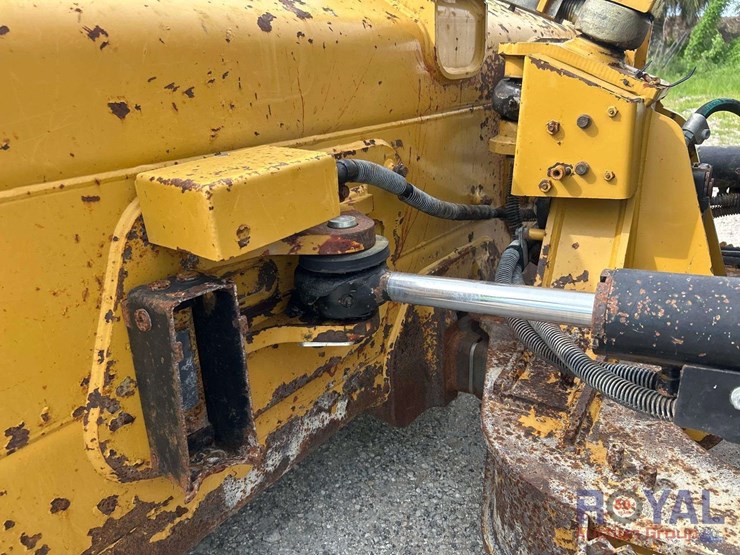 2018-caterpillar-d5k-lgp-image-11