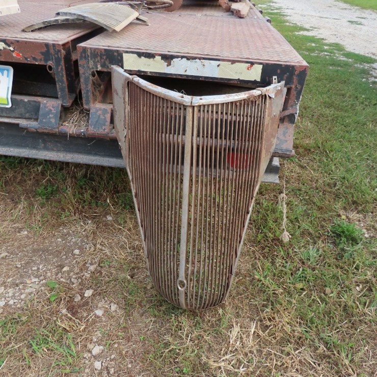 37 Ford Grill