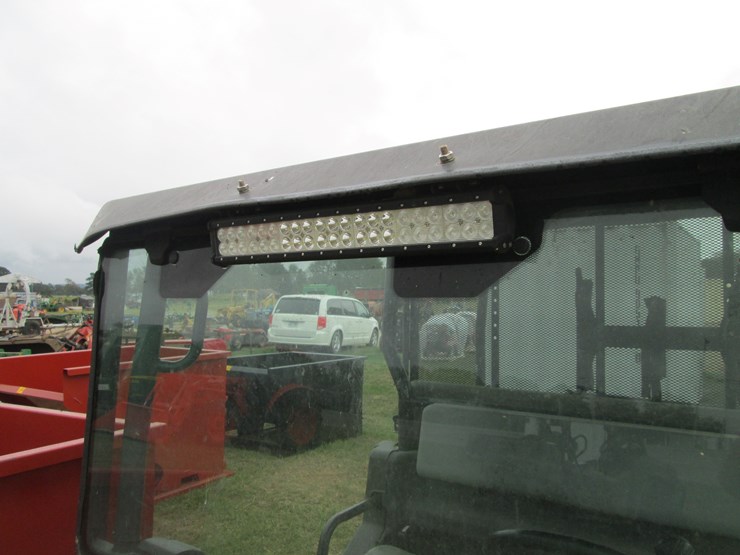 2014-kubota-rtv1140-image-16