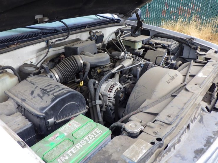 1998-chevrolet-3500-image-11