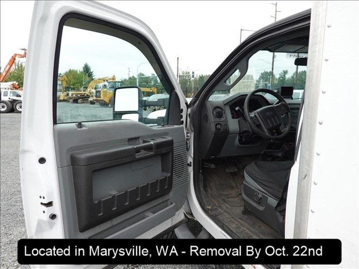 2016-ford-f550-image-9
