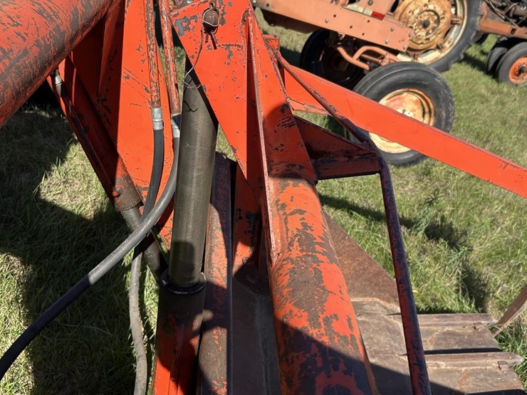 massey-ferguson-65-image-36