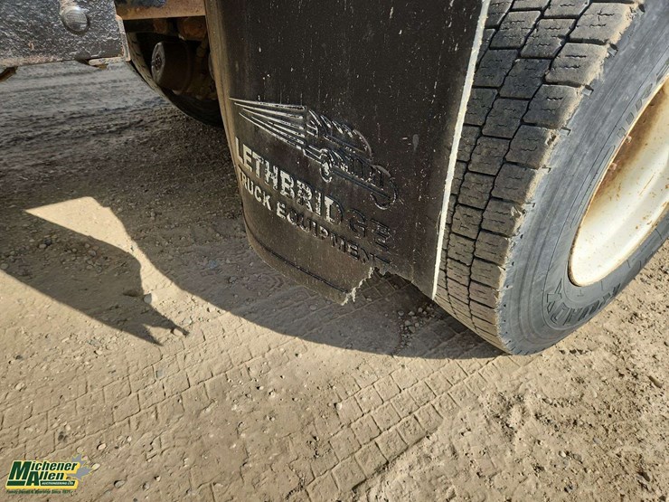 2013-international-workstar-7400-image-34