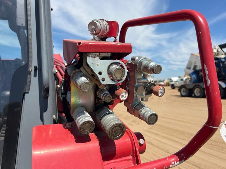 2017-takeuchi-tl12v2-image-12