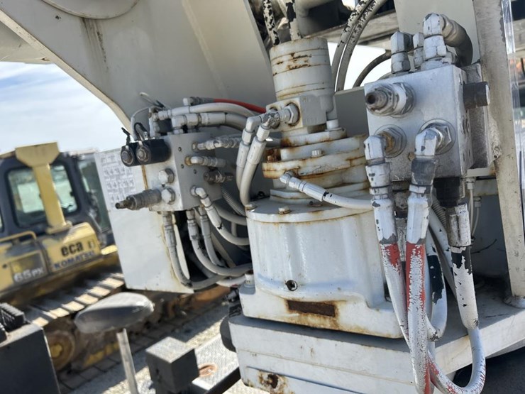 2012-terex-commander-5050-image-51