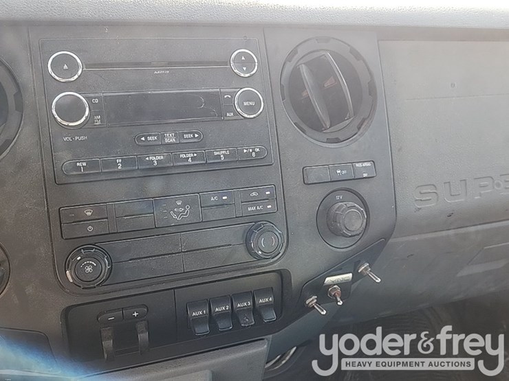 2016-ford-f350-xl-image-20