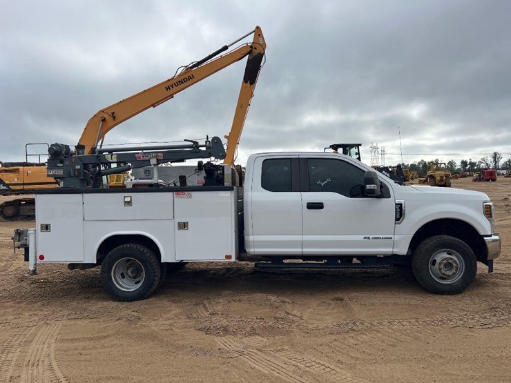 2018-ford-f350-xl-image-5