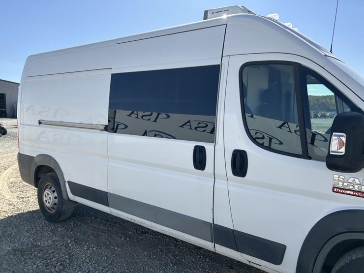 2016-ram-promaster-3500-image-14