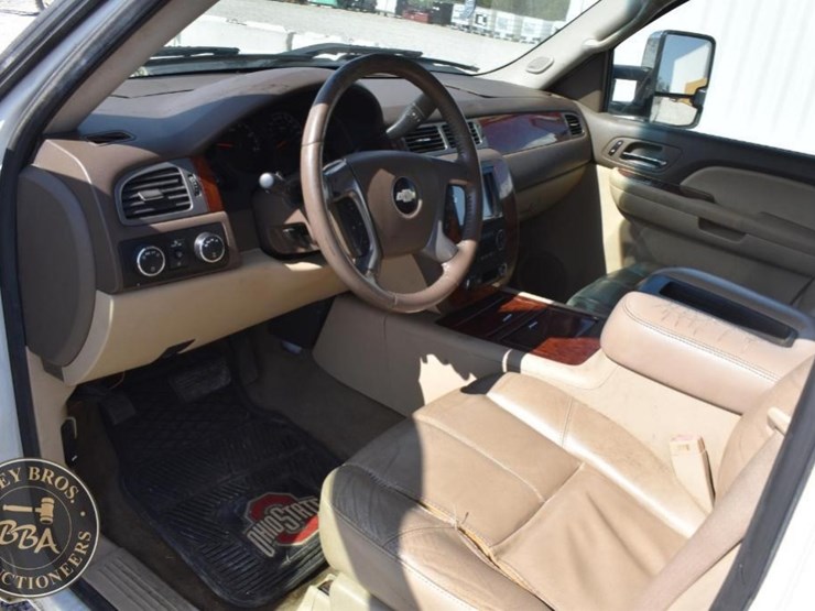2009-chevrolet-silverado-1500-ltz-image-20