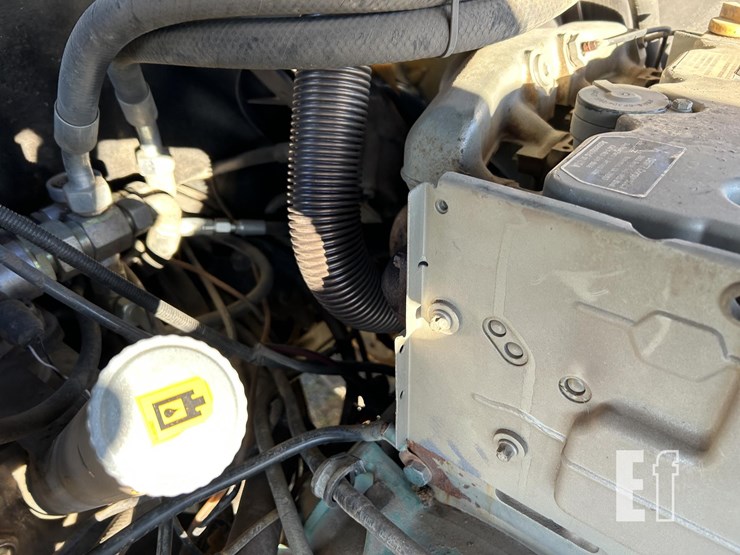 2009-volvo-l35b-image-34
