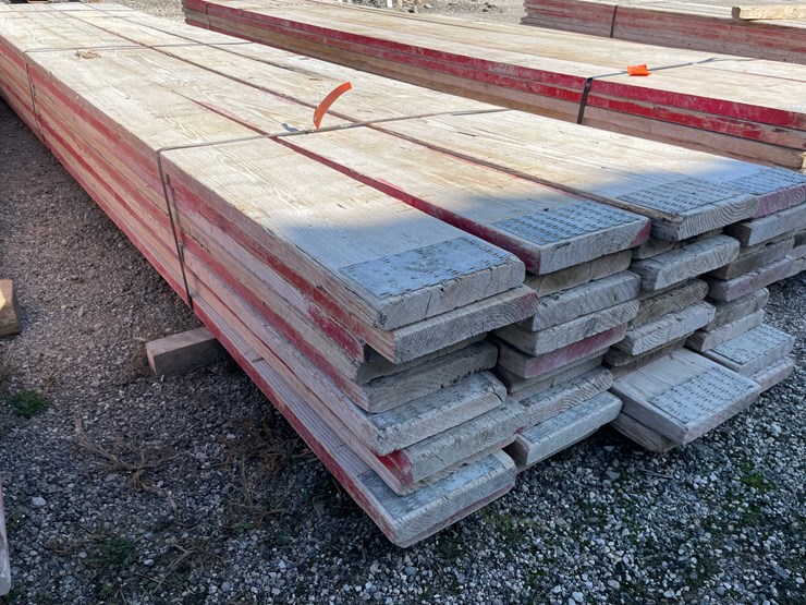 #1974-•-(40)-scaffolding-planks-image-3